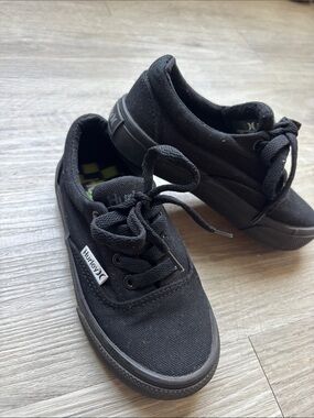 Boys Hurley Shoes